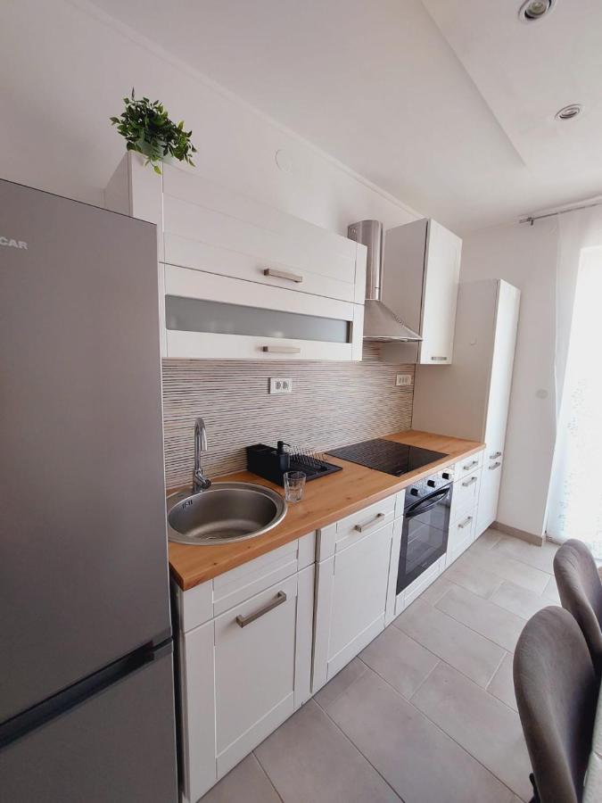Apartments Mario Primošten Exterior foto